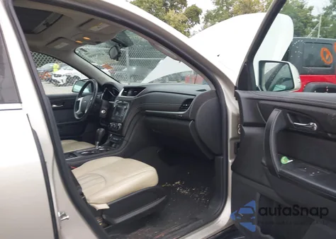 2017 Chevrolet Traverse 1Lt из США, поврежденный, VIN 1GNKVGKD9HJ209611